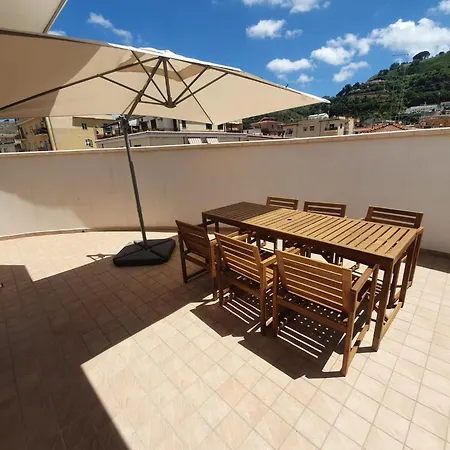Penthouse Apartament Tropea
